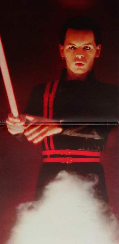 VIN180LP037 Gatefold.